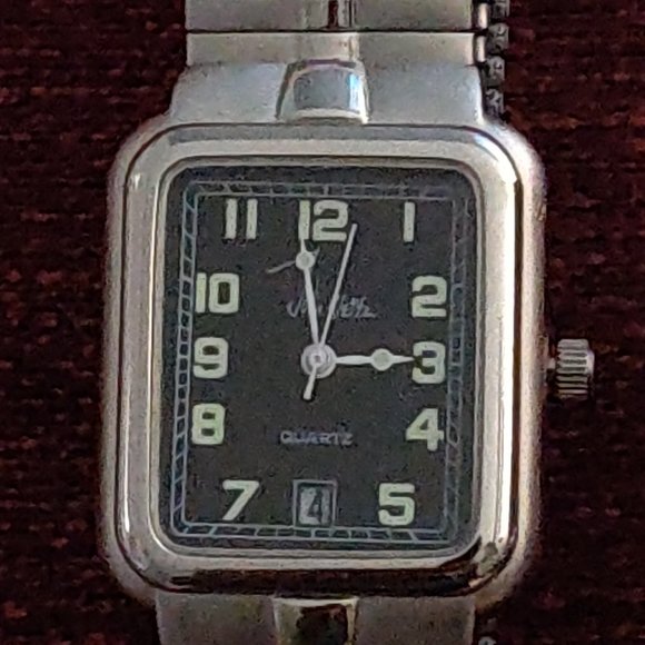 Amaze-Zing (B2) Sale!!: #105 John Weitz Quartz Watch - Picture 2 of 5